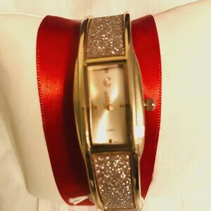 CHARMING CHARLIE LADIES CUFF GLITTER WATCH ROSE GOLD-TONE HINGE MAGNETIC CLOSURE